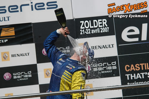 Ook Bernhard Ten Brinke vierde feest